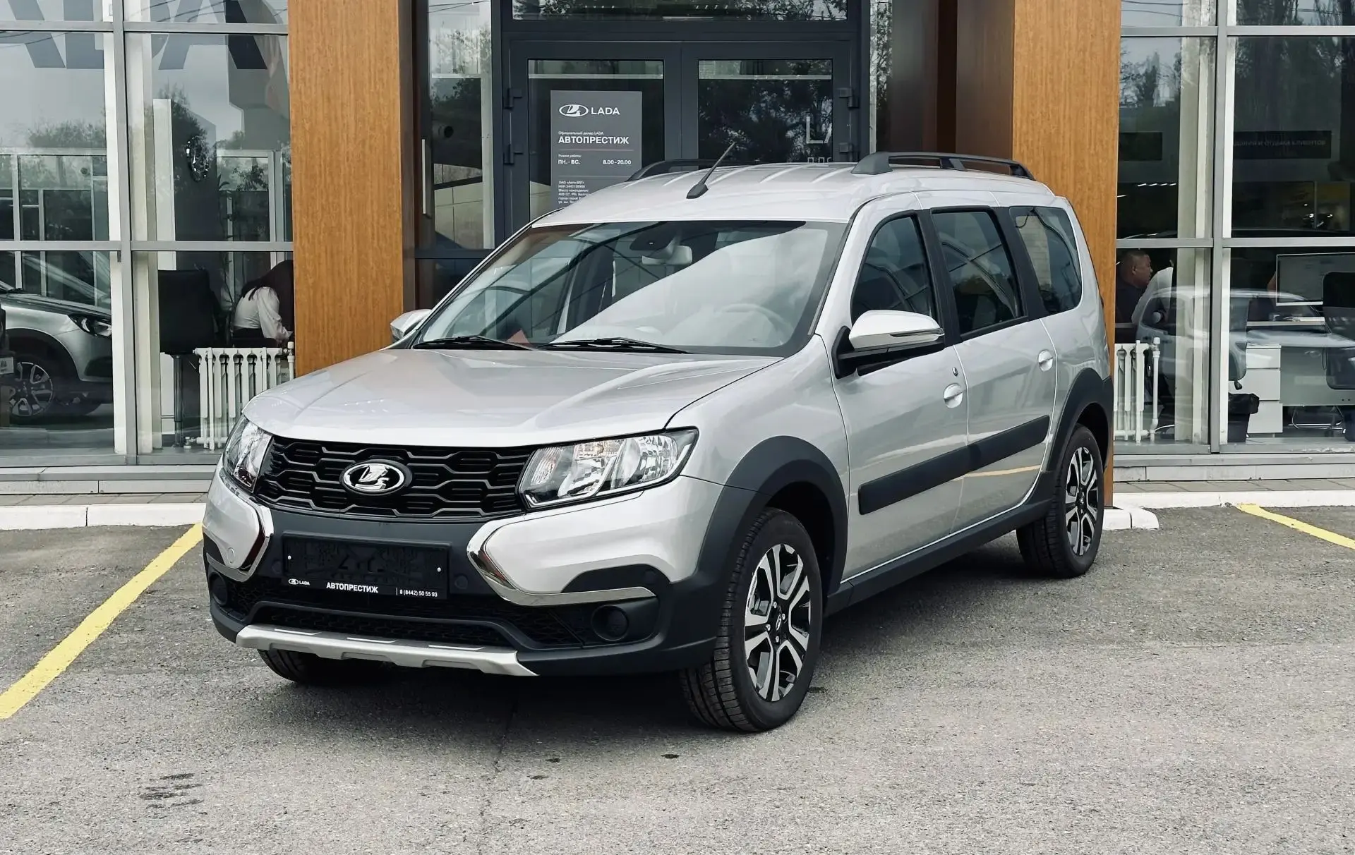 Lada LARGUS универсал 5 мест 2026.🔵