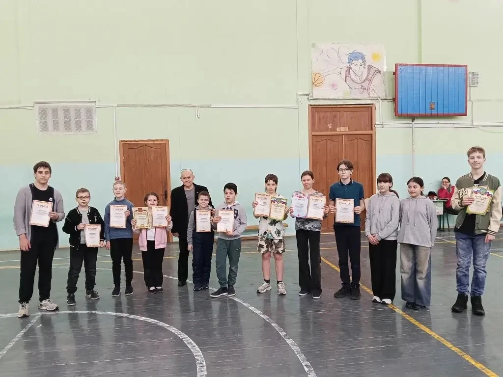🎯🏆 Чемпионат школы по стрельбе из пневматической винтовки 🏆🎯  С 15 января по 20 февраля в нашей школ