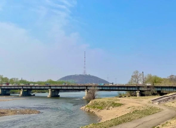 🌉 Большой день для Биробиджана: у старого моста через Биру начинается новая жизнь!