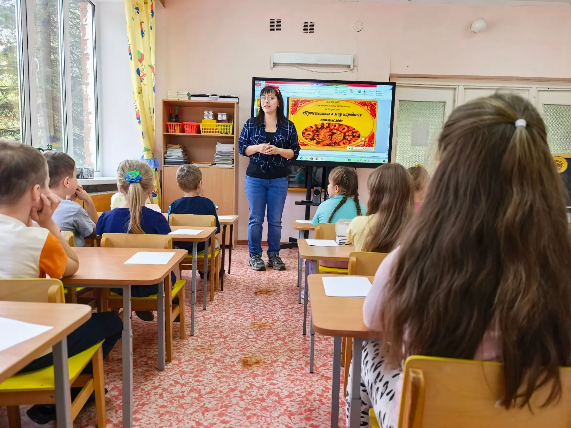 🪆«Путешествие в мир народных промыслов»: мастер-класс.