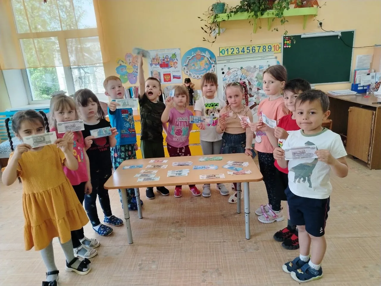 📝Воспитанники старшей группы «Радуга»,подготовительной группы «Семицветик» отправились...