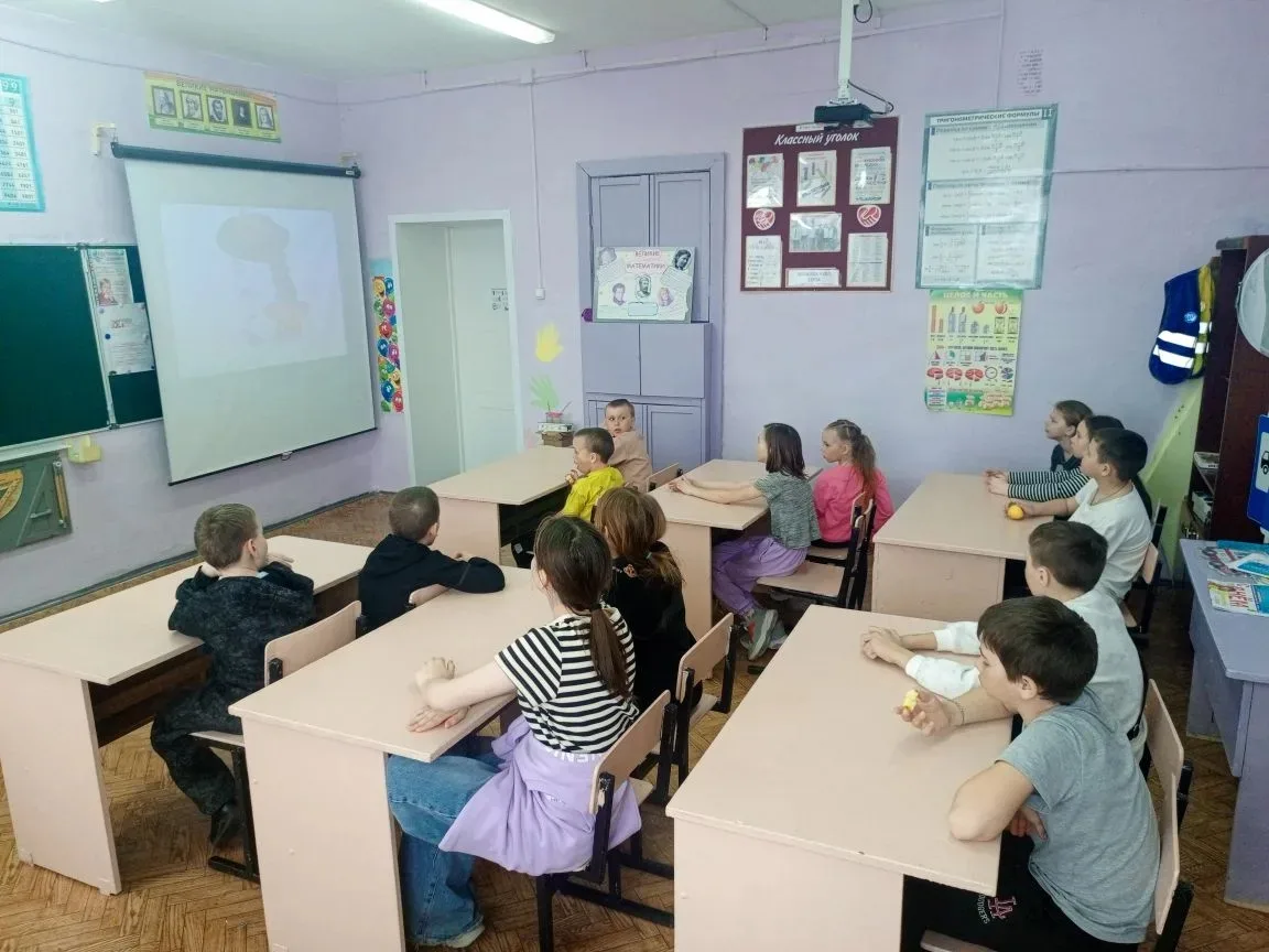 В рамках мероприятий «Нескучные каникулы» с МБУ ДО «СДЮТЭ» на базе Куркульской школы прошла увлекате