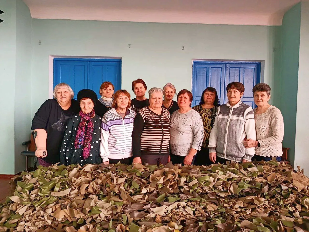 Волшебные нити Победы: активистки Совета женщин Антрацитовского муниципального округа Л...