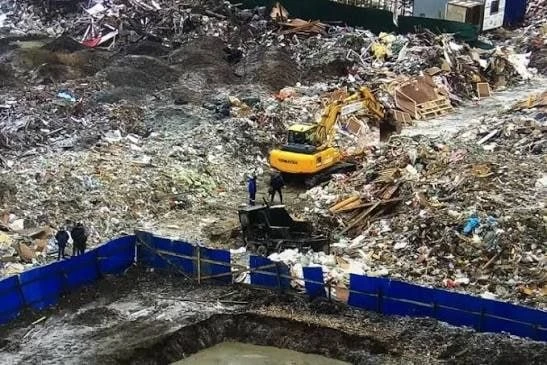 Во Всеволожском районе пресечена деятельность нелегальной свалки

В ходе совместного рейда инспектор