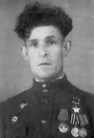 Родился БАБАНИН Иван Акимович (1923-1994), Герой Советского Союза (1945), уроженец х. Осиновый Обоян