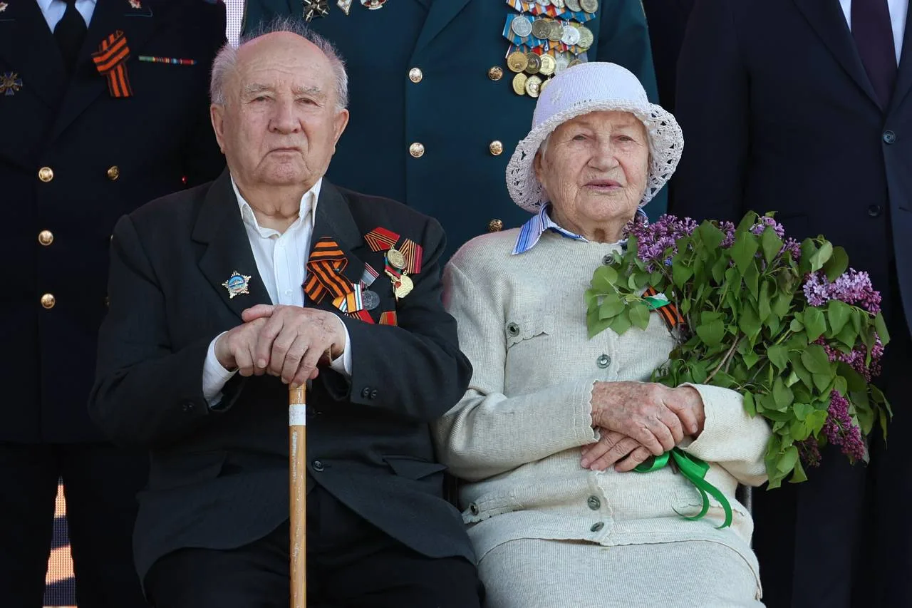Сегодня, в Международный день пожилого человека, от имени жителей города, от себя лично...