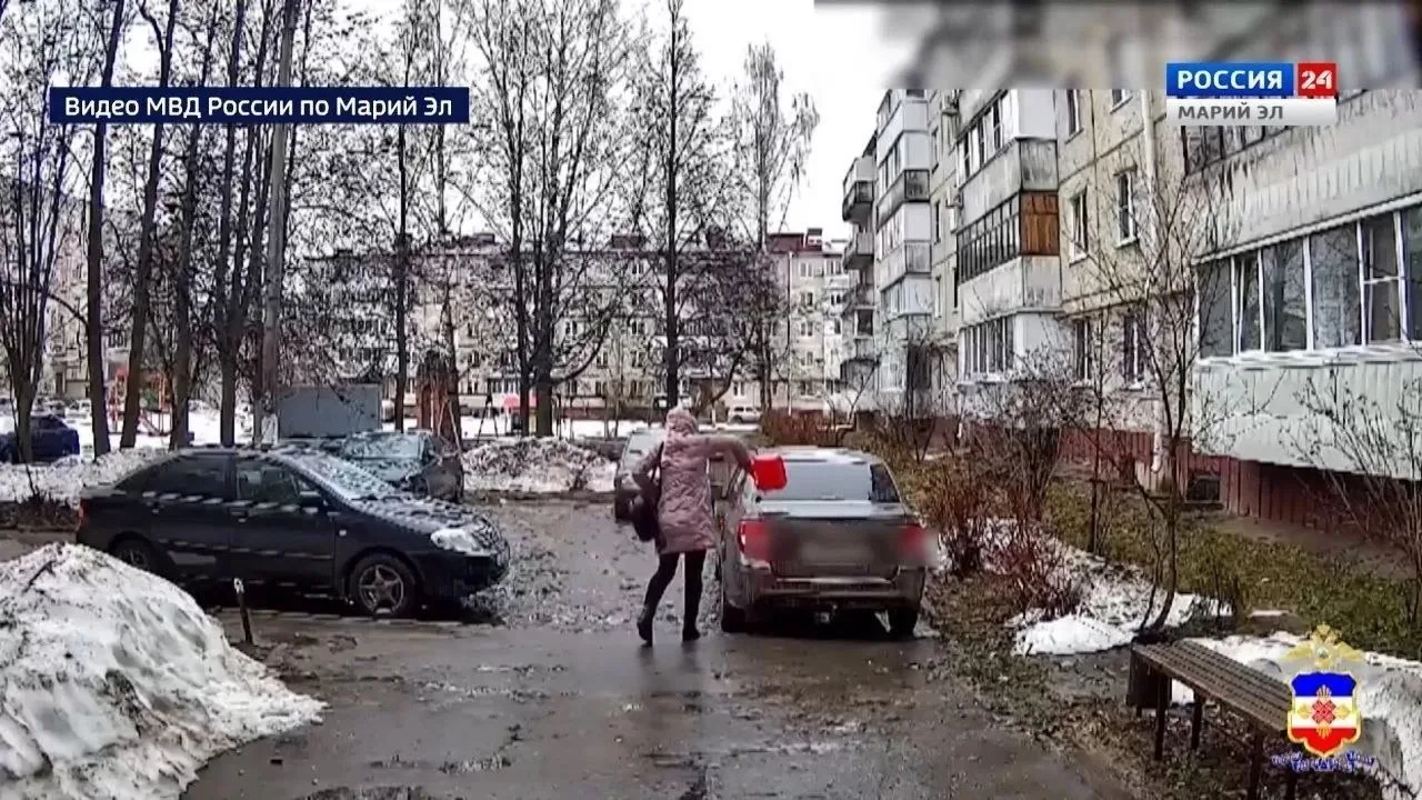 На жительницу Йошкар-Олы завели дело за попытку поджога автомобиля.  В полицию обратился 37-летний й