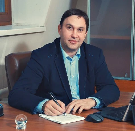 🎉 Сегодня мы поздравляем с Днём рождения основателя и директора по развитию ООО "Прост...