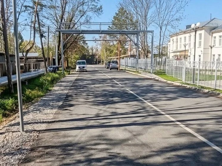 Дороги к школам и больницам обновлены в Хабаровском крае.