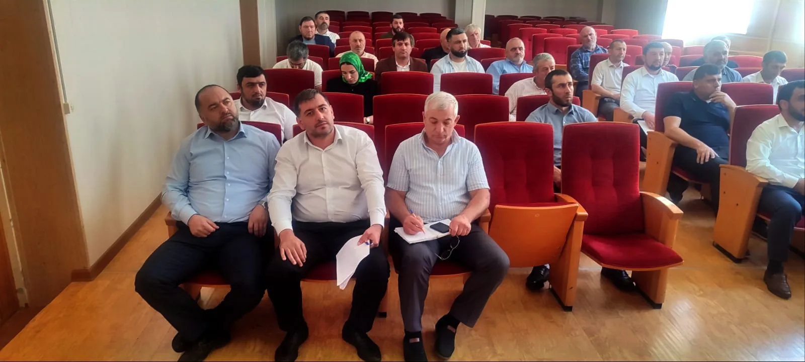 19 августа,на очередном заседании актива Тляратинского района под руководством главы му...