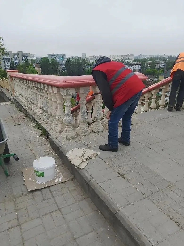 ‼️ В Бердянске продолжаются работы по благоустройству!  Коммунальные службы МБУ «Благоустройство. Бе
