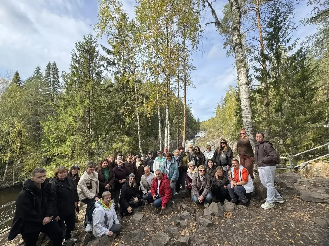 Переносимся в Карелию — к администратору Александре и её группе! 🌲💚