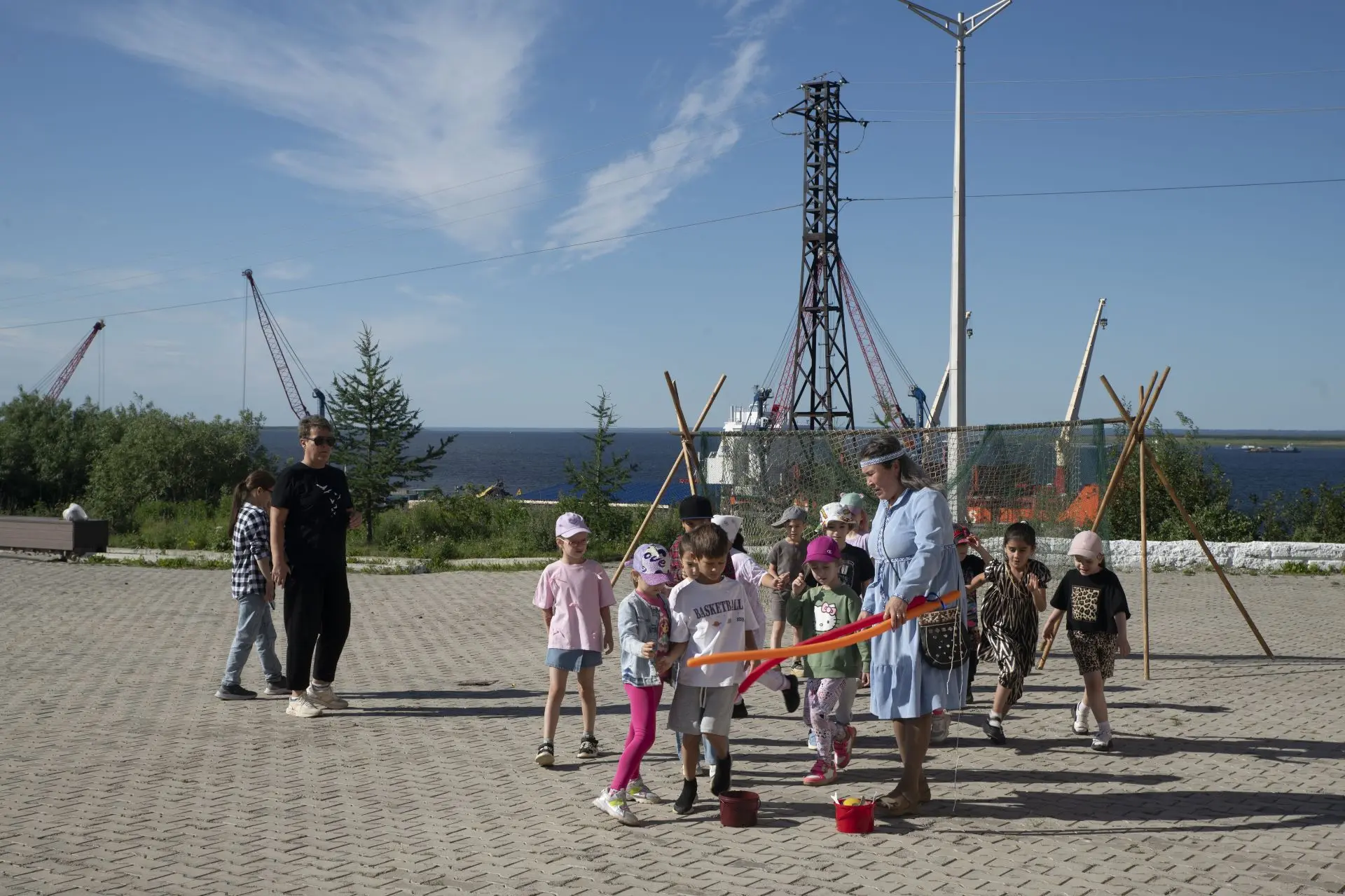«Рыбаки-смельчаки»
 
Рыбалка на Таймыре – не просто увлечение, а важнейший фактор для сохранения тра