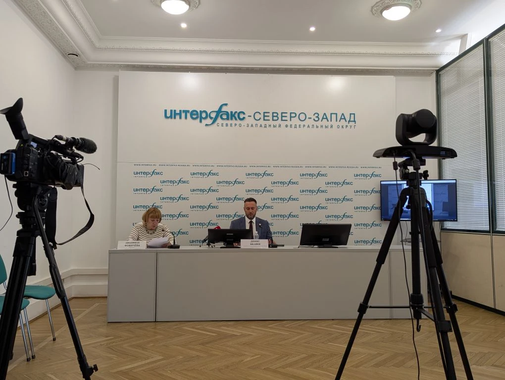 #ПрямоСейчас в Интерфаксе начинается пресс-конференция председателя комитета по ЖКХ Лен...
