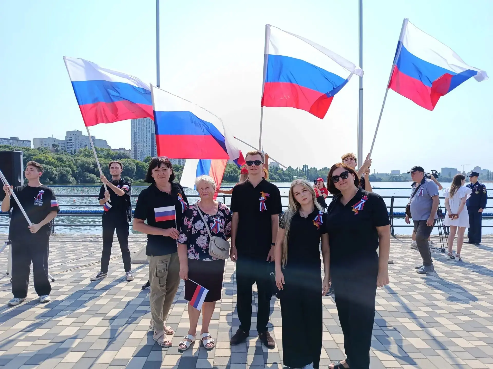 🇷🇺День флага: единство и патриотизм в сердце Воронежа🇷🇺