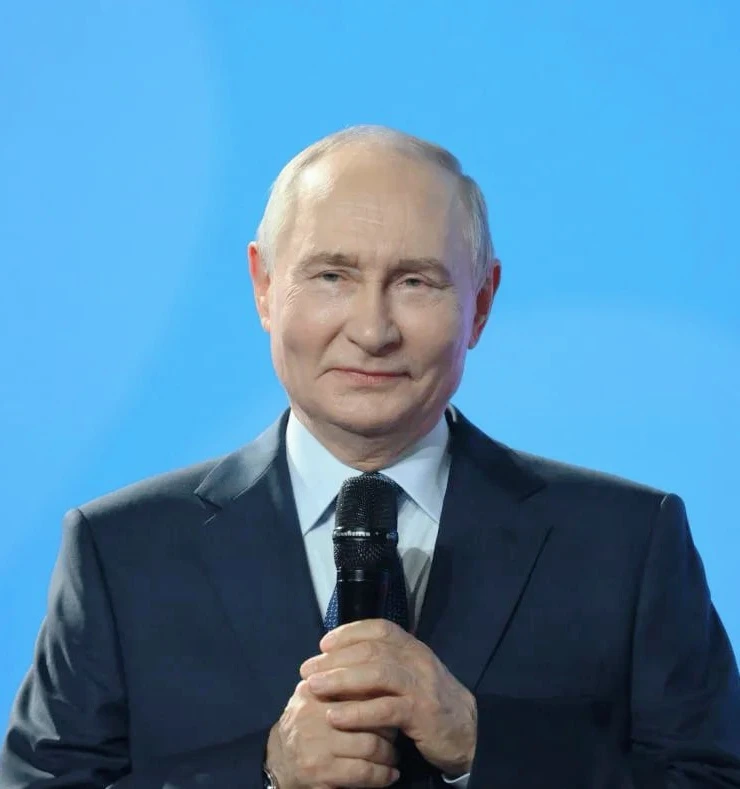 🎉Сегодня президент России Владимир Путин отмечает день рождения. Ему исполняется 74 го...