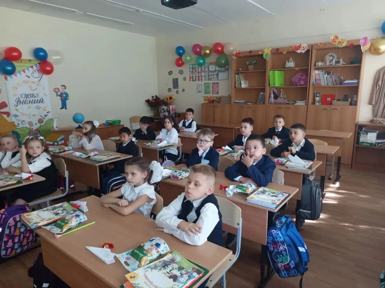 1 сентября — день, полный новых открытий! 🍁