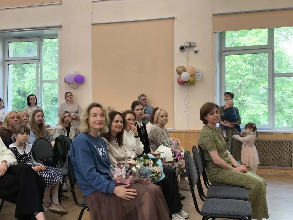 НАЧАЛЬНАЯ ШКОЛА — ПРОЩАЙ! 🎓💫   И в корпусе на Врачебном проезде, дом 12 наши чудесные четвероклассни