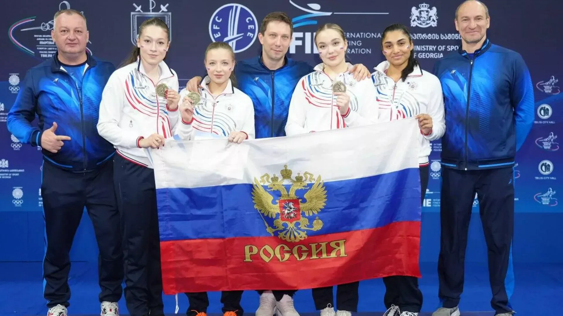 🥇Российским спортсменам вернули флаг и гимн в 12 олимпийских видах спорта.