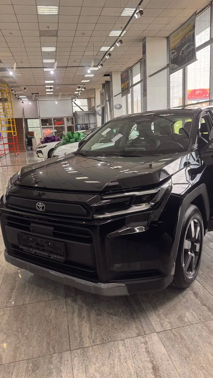 В НАЛИЧИИ НОВЫЙ Toyota RAV4 XA60 2026 года в комплектации Люкс 🔥