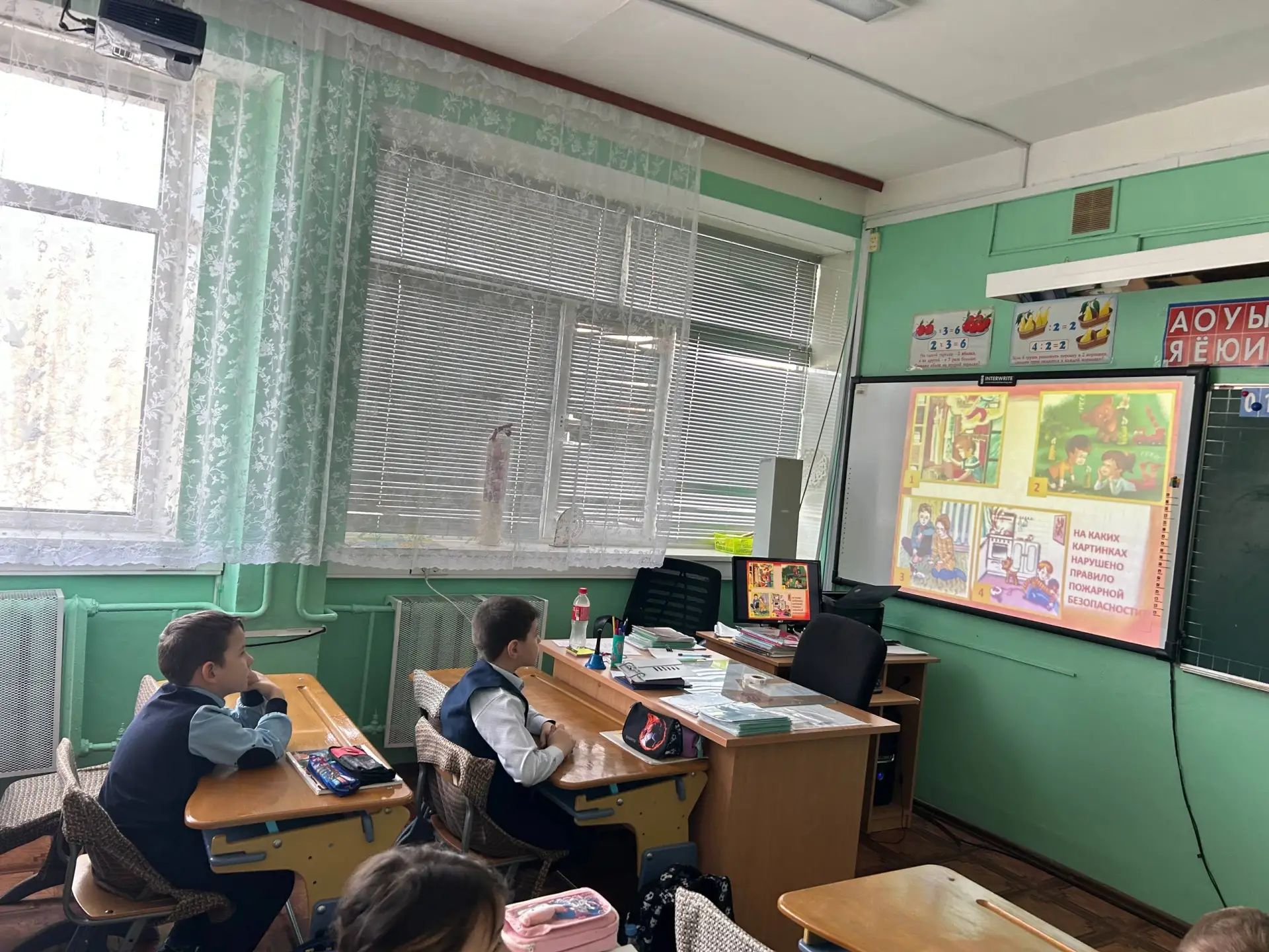 В рамках подготовки к пожароопасному сезону 2026 года в нашей школе прошла серия важных мероприятий.