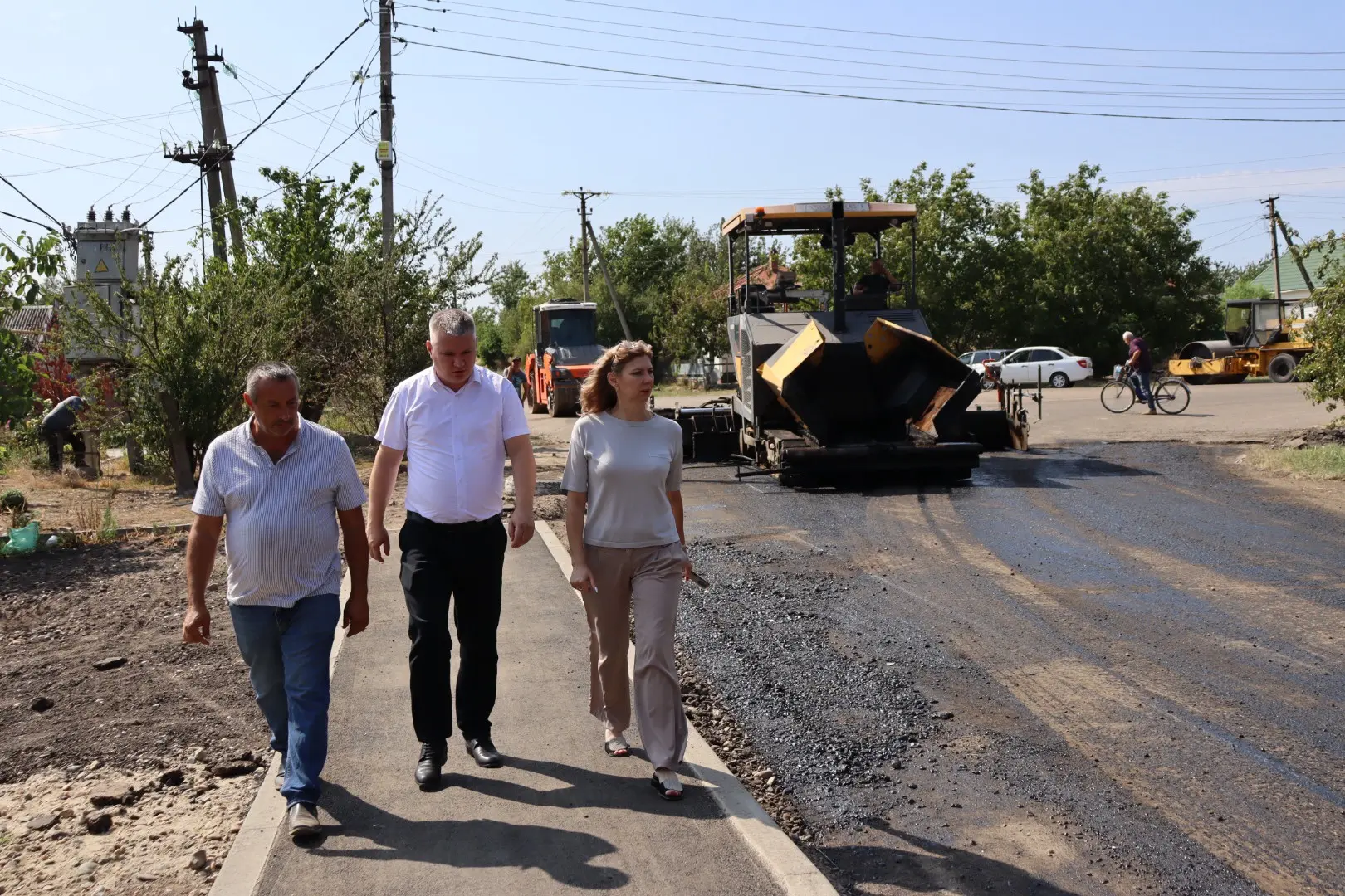 Капитальный ремонт дороги по улице Советской в с.Майкопском идёт полным ходом. 🚧
