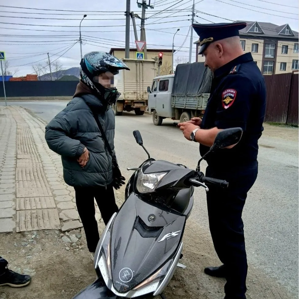 В Южно-Сахалинске автоинспекторы поймали подростков без прав на мототехнике  С начала года на Сахали