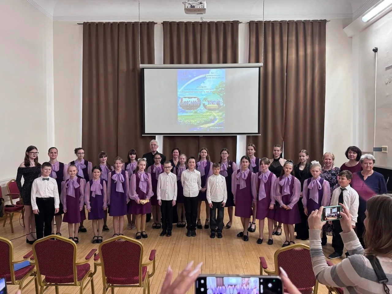🎶✨16 мая в концертном зале городской библиотеки г. Сортавала и 17 мая в зале ДК пгт Хелюля состояли