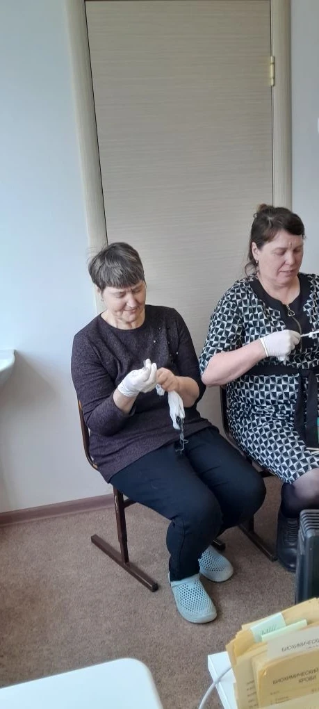 В «Школе ухода» при центре социальной поддержки населения Зырянского района прошло очер...
