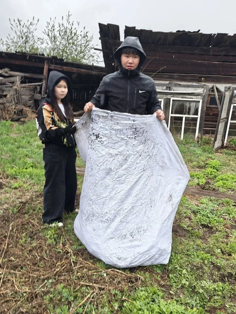 Помощь тем, кто ждёт СВОих! Волонтёры ВПК «ГРОМ» на благо семьи участника СВО.  На прошлой неделе ре