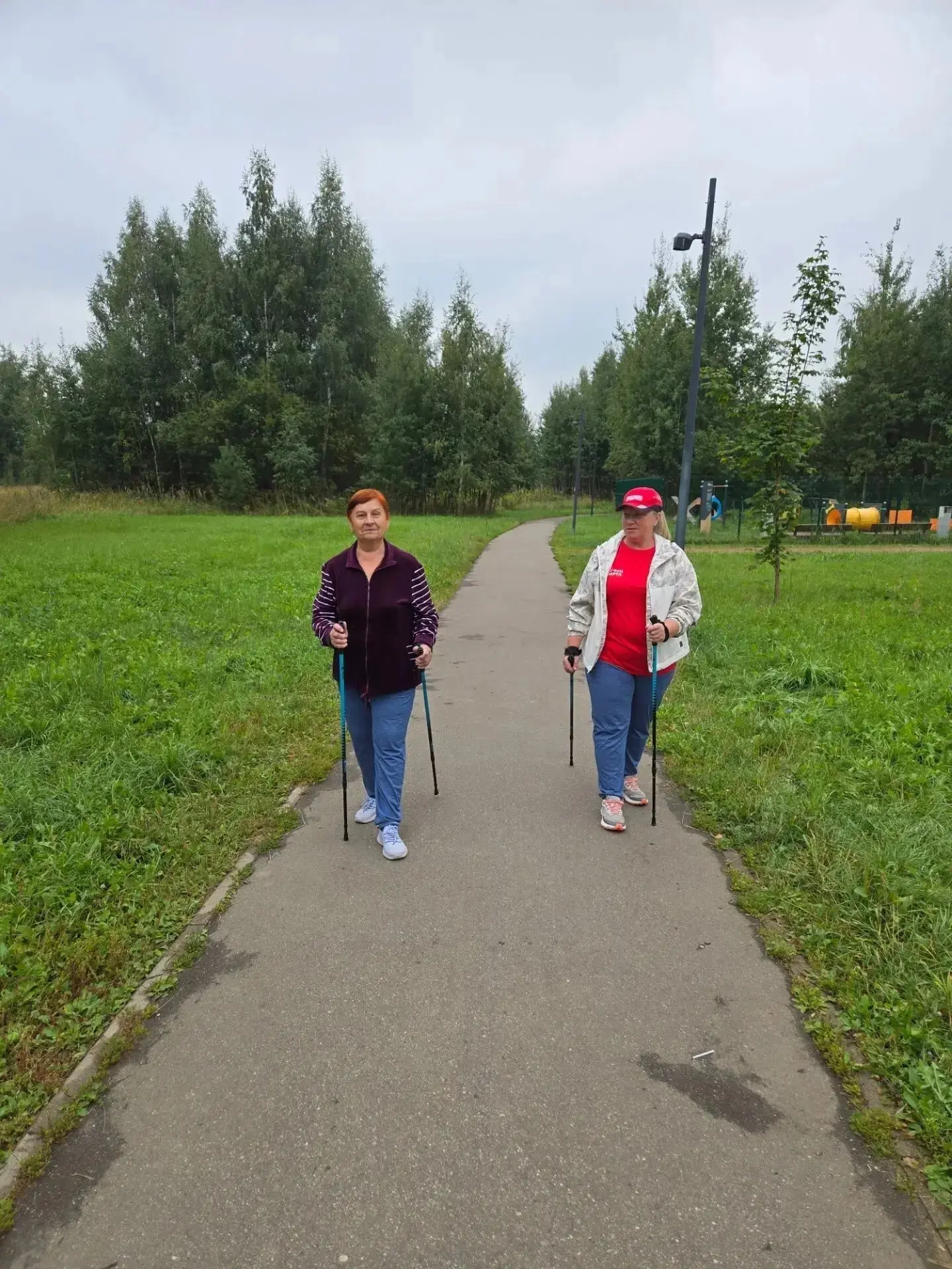 Осень уже наступила, но это не повод откладывать палки в сторону!