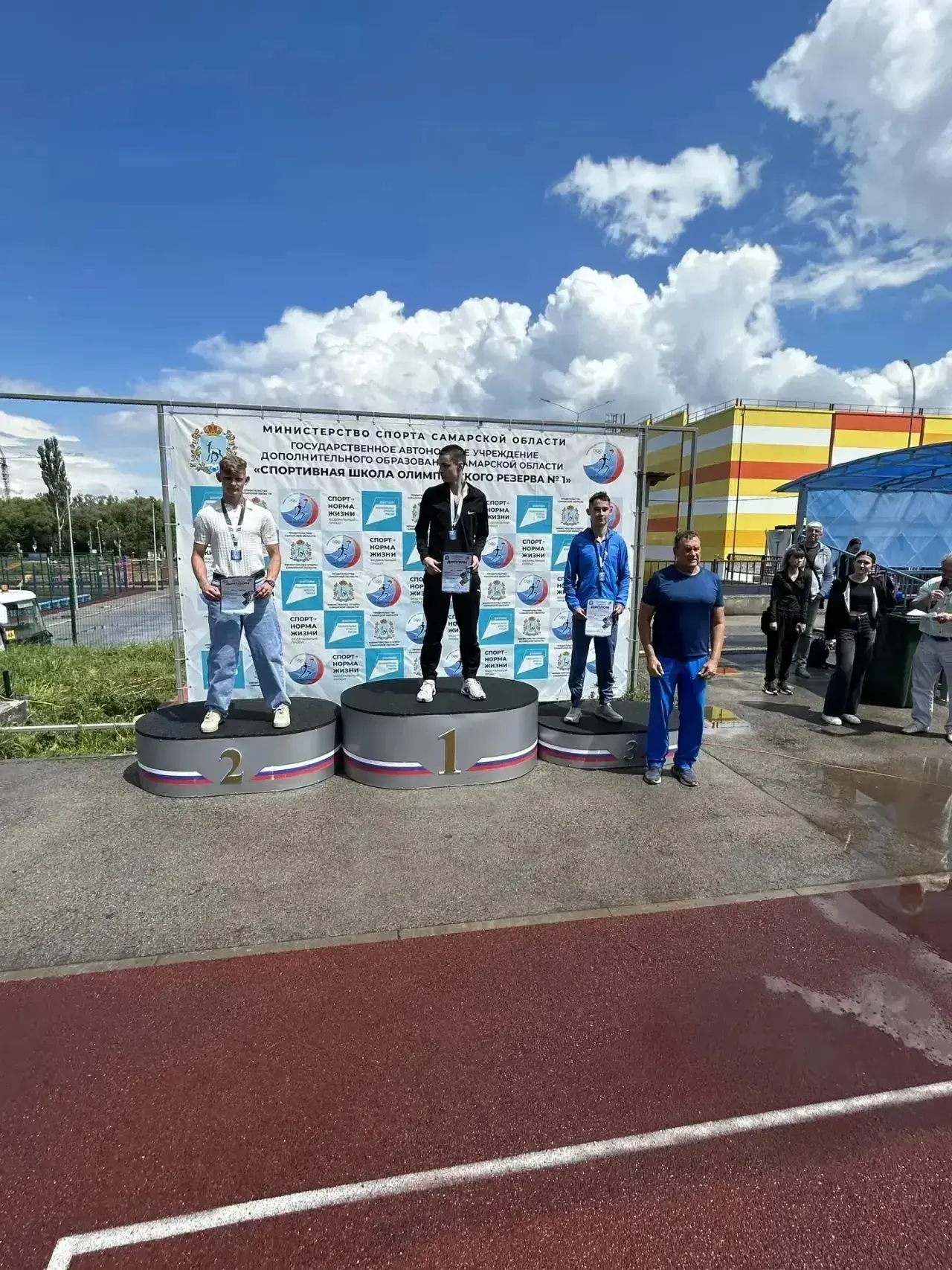 Золото по лёгкой атлетике 🥇

Сегодня состоялись соревнования на первенство Самарской области среди 