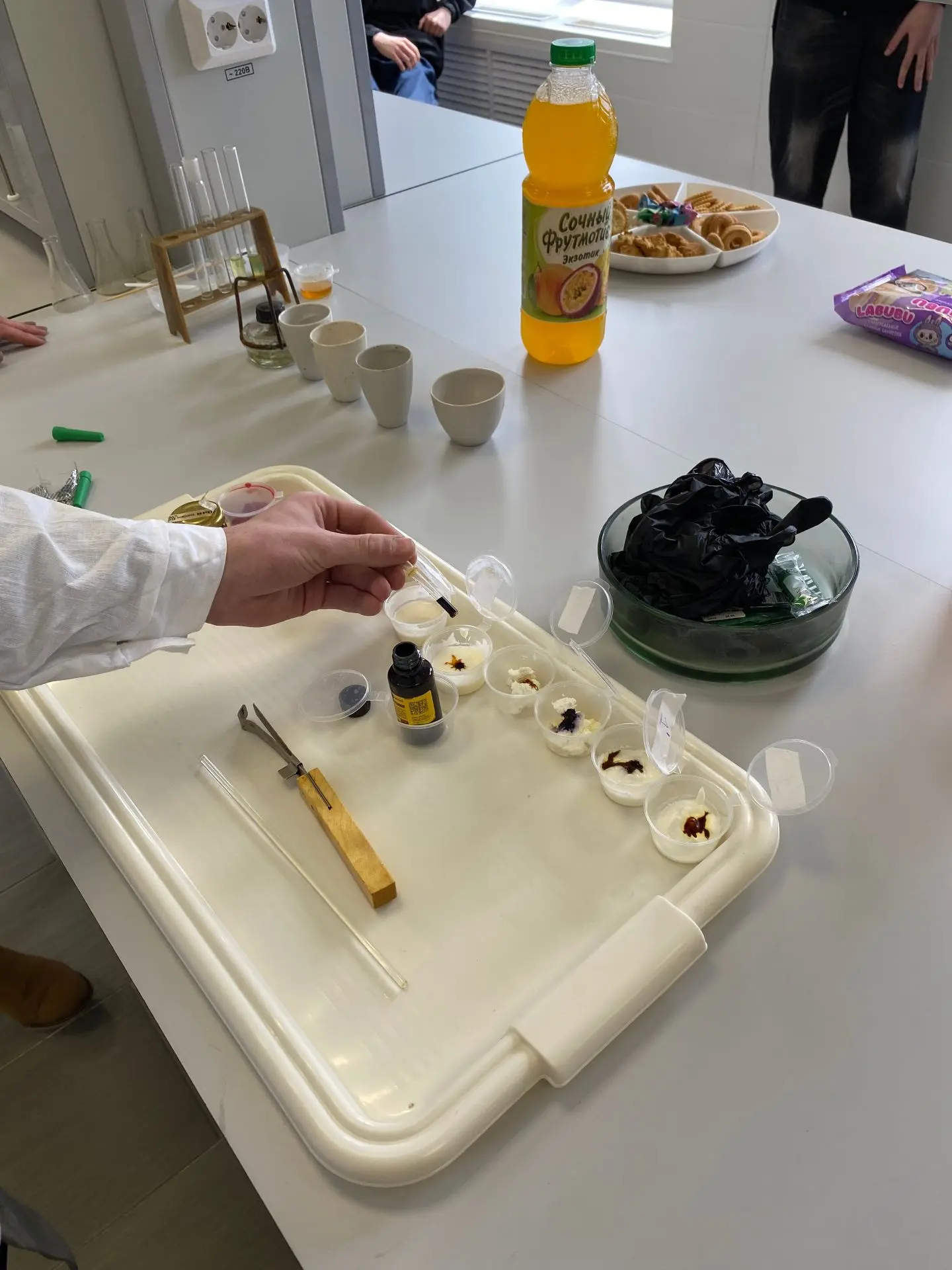 🧪 Химия на кухне и в жизни: студенты Губкинского горно-политехнического колледжа разобрались в пищев