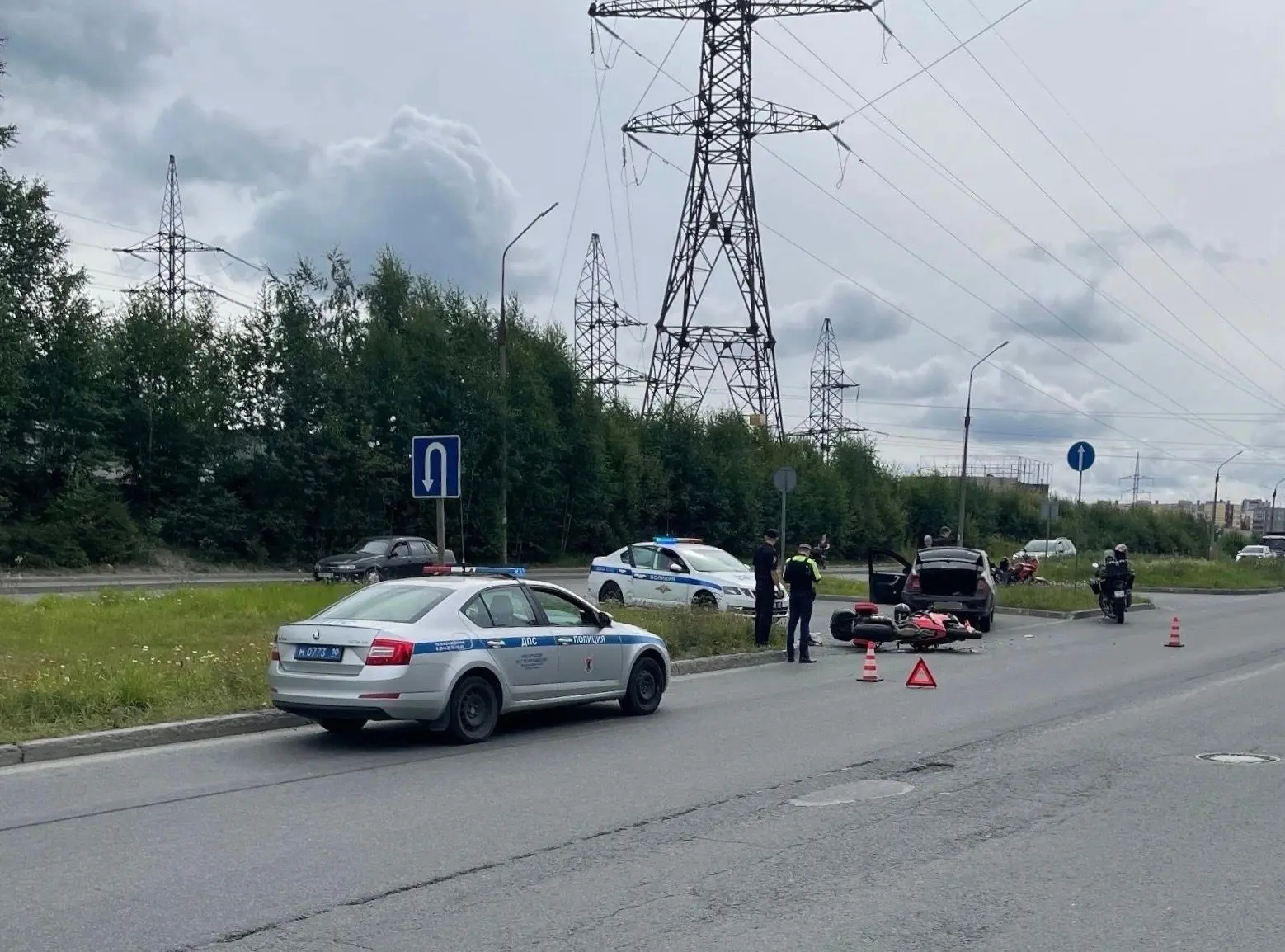Мотоциклист пострадал в ДТП.

Как прокомментировали в Госавтоинспекции Петрозаводска, 29 июля в 10:1