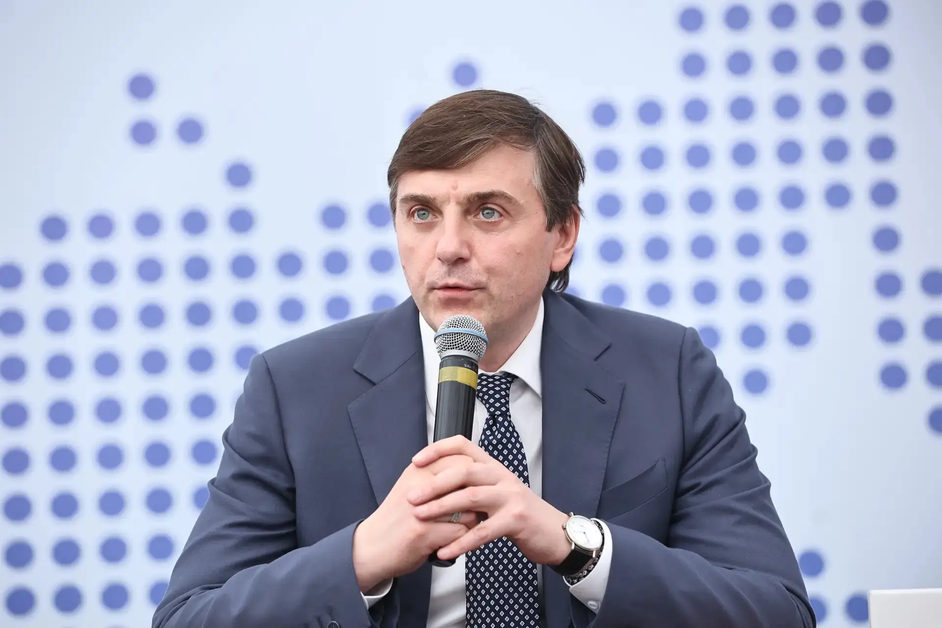 🤝 Сергей Кравцов и Михаил Дегтярев заключили межведомственное соглашение о координации работы школьн