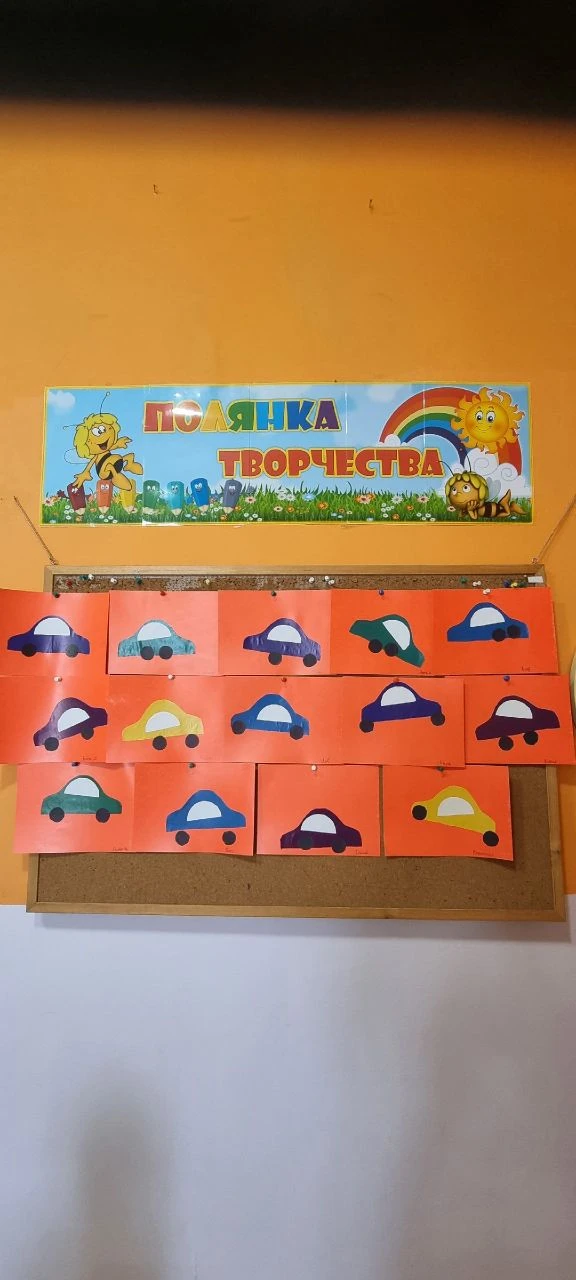 В первой младшей группе " Пчёлки " прошла неделя на тему "Транспорт".