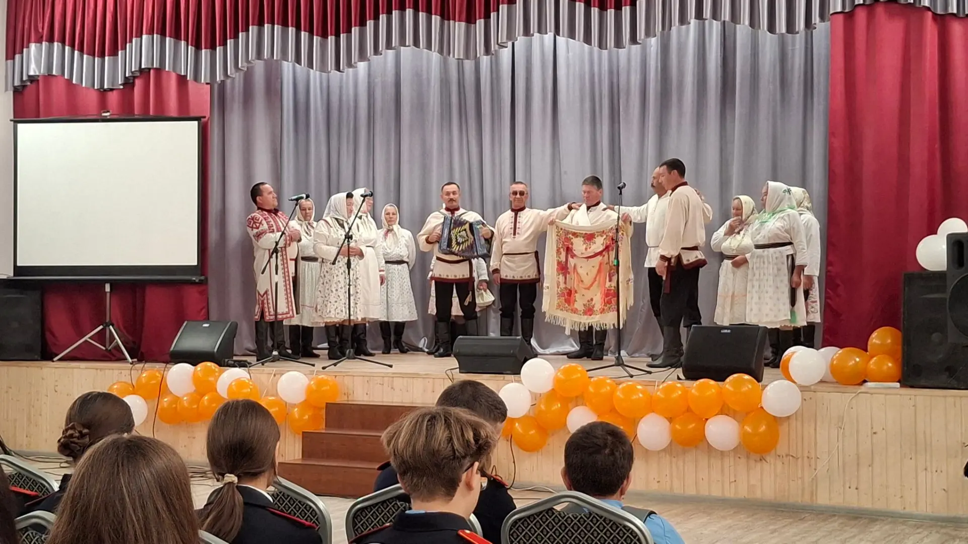 🎼Сегодня стены СОШ №3 г. Ядрин наполнились музыкой, народными ритмами и атмосферой нас...