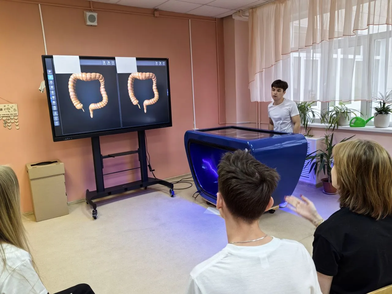 💊 9 «А» в деле: медицинский квест «Путь в медицину и фармацию» Вы знаете, как отличить таблетку от п