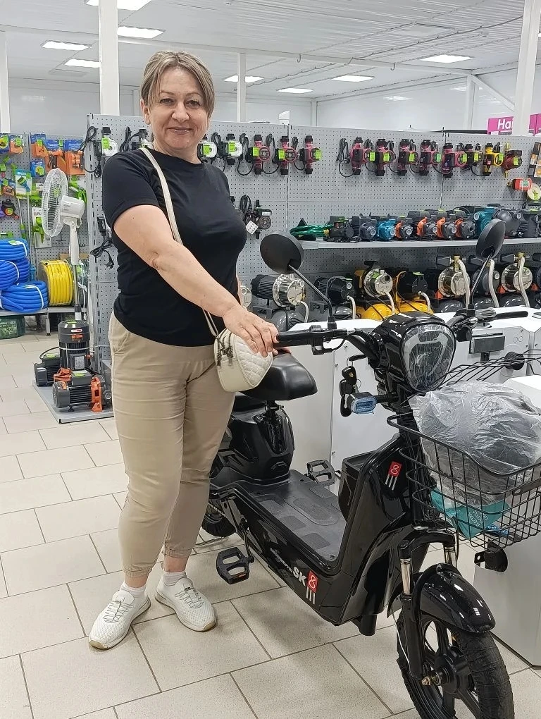 Наша победительница со своим призом👍🥳
 Ещё раз от чистого сердца поздравляем её, и желаем чтобы пр