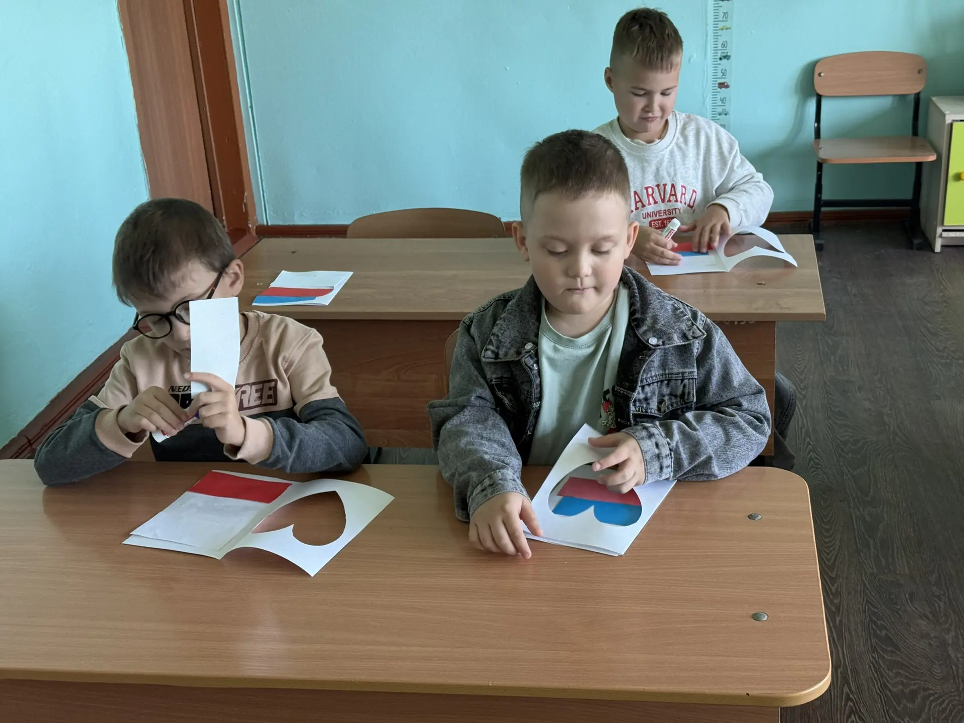 🇷🇺 День Российского флага: учимся любить Родину с малых лет!