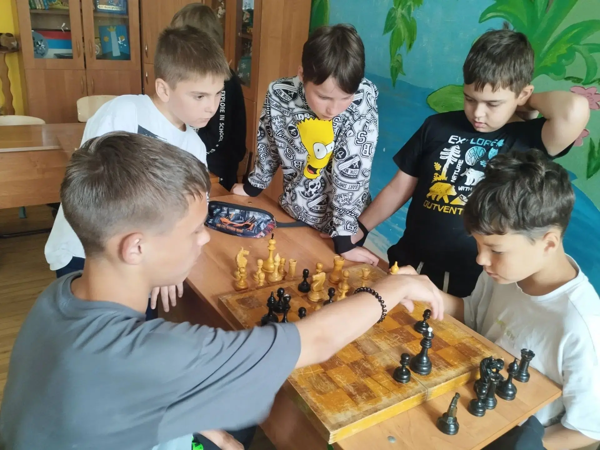 Для воспитанников пришкольного лагеря "Лесовичок" сегодняшний день выдался по-настоящему ярким и зап