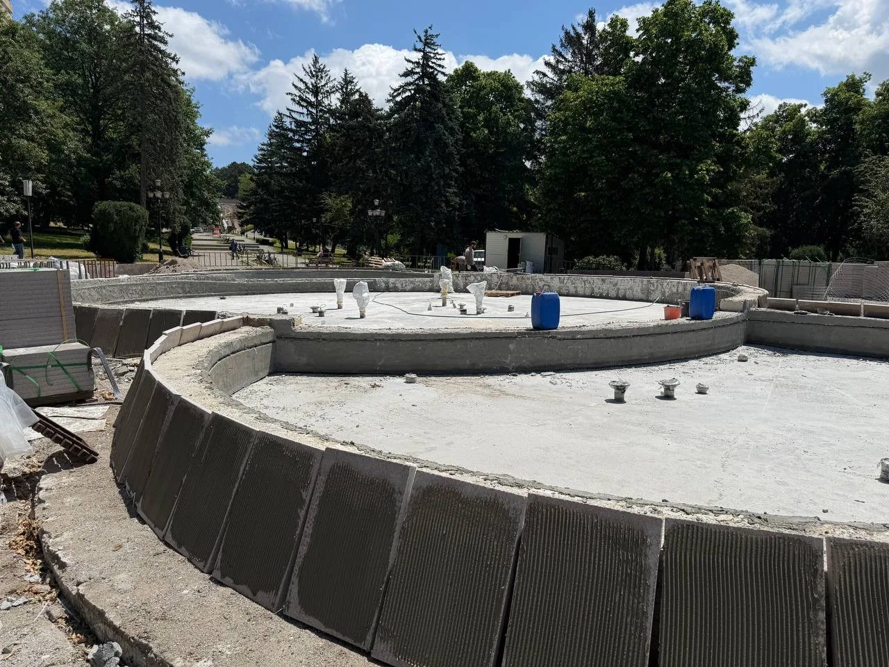 В рамках программы «Формирование комфортной городской среды» в этом году идут работы по реконструкци