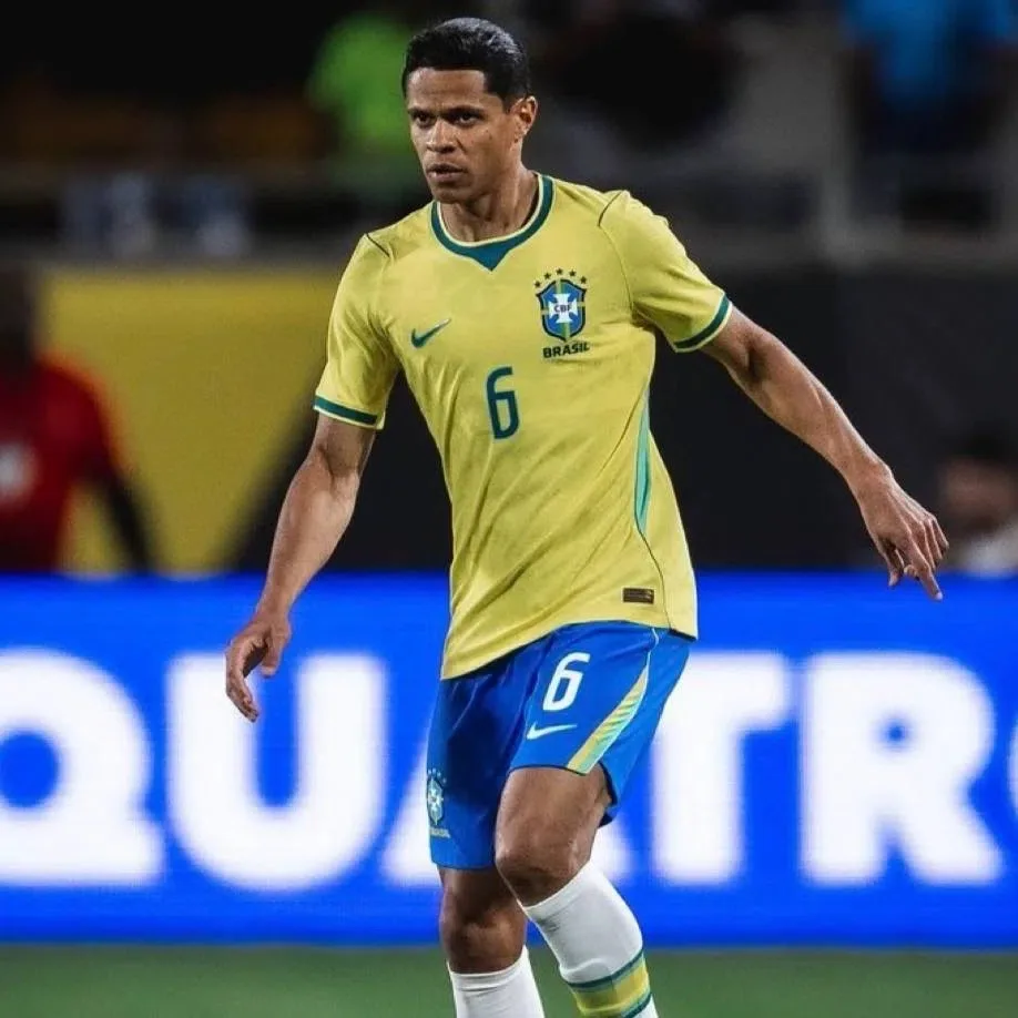 🗣️🇧🇷 Дуглас Сантос:

«Совершенно очевидно, что раз и Луис Энрике попал в заявку национальной кома
