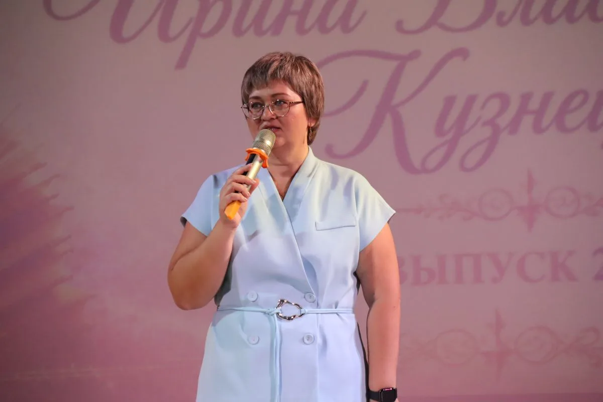 📣📣📣Сегодня в школе прозвенел один из самых трогательных и долгожданных праздников - Последний звонок
