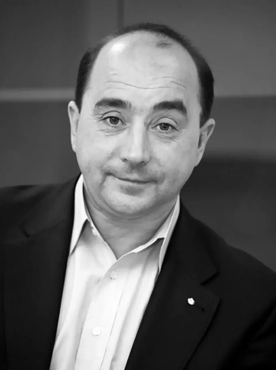 🚗 СМИ назвали отца участника ДТП на Похвалинском съезде  По данным публикаций, отцом нетрезвого води