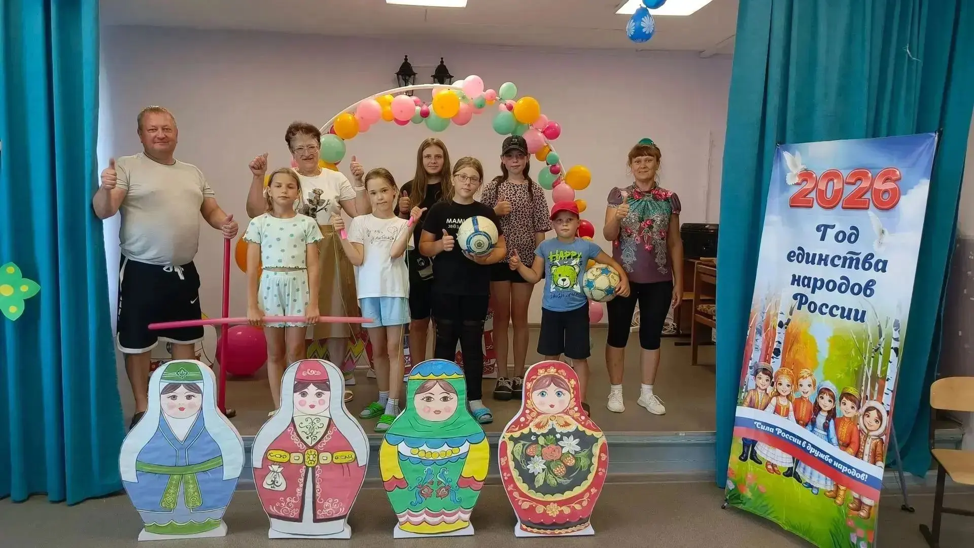 «Зов лета» в Кундуйской СОШ: праздник для всей семьи!
Сегодня на территории МКОУ Кундуйская СОШ совм