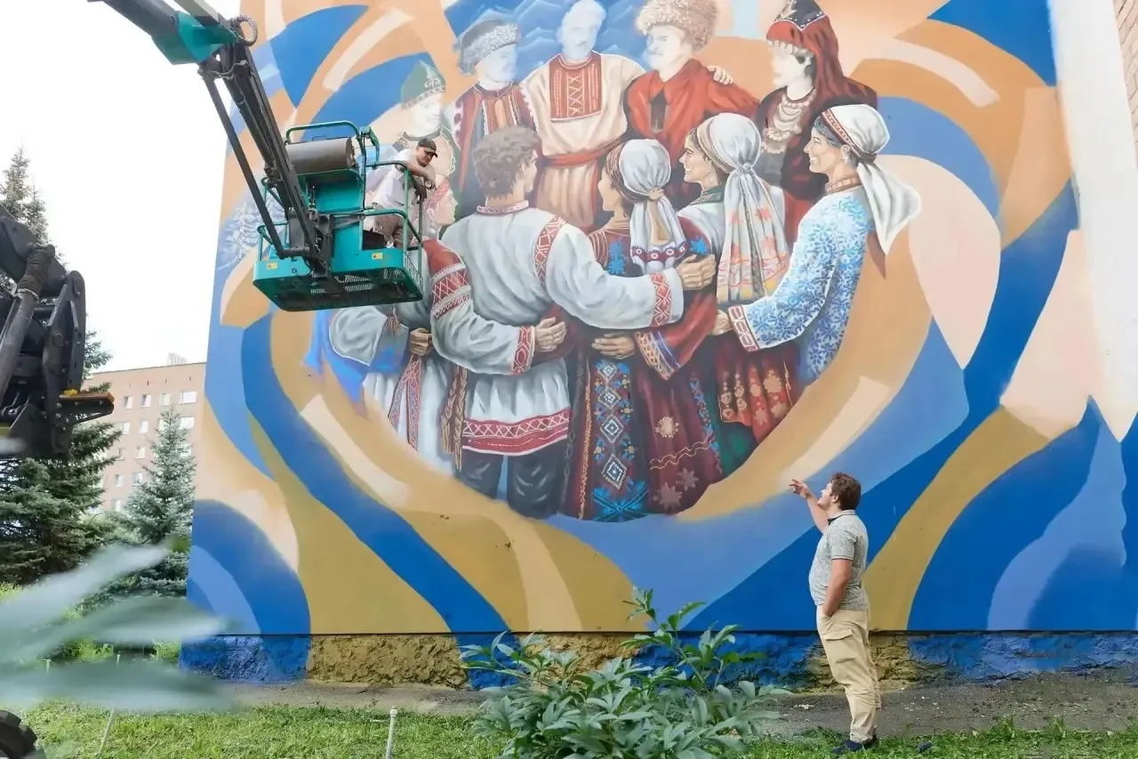 🎨✨«Хоровод народов» из Оренбуржья — в топ-5 фестиваля «ФормАРТ»