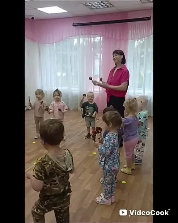 ✨"Логоритмический движ" - в нашем детском саду✨ 
🎼 Музыка это единственный инструмент, с помощью ко