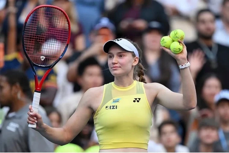 🎾 Россиянка Елена Рыбакина стала первой ракеткой мира.