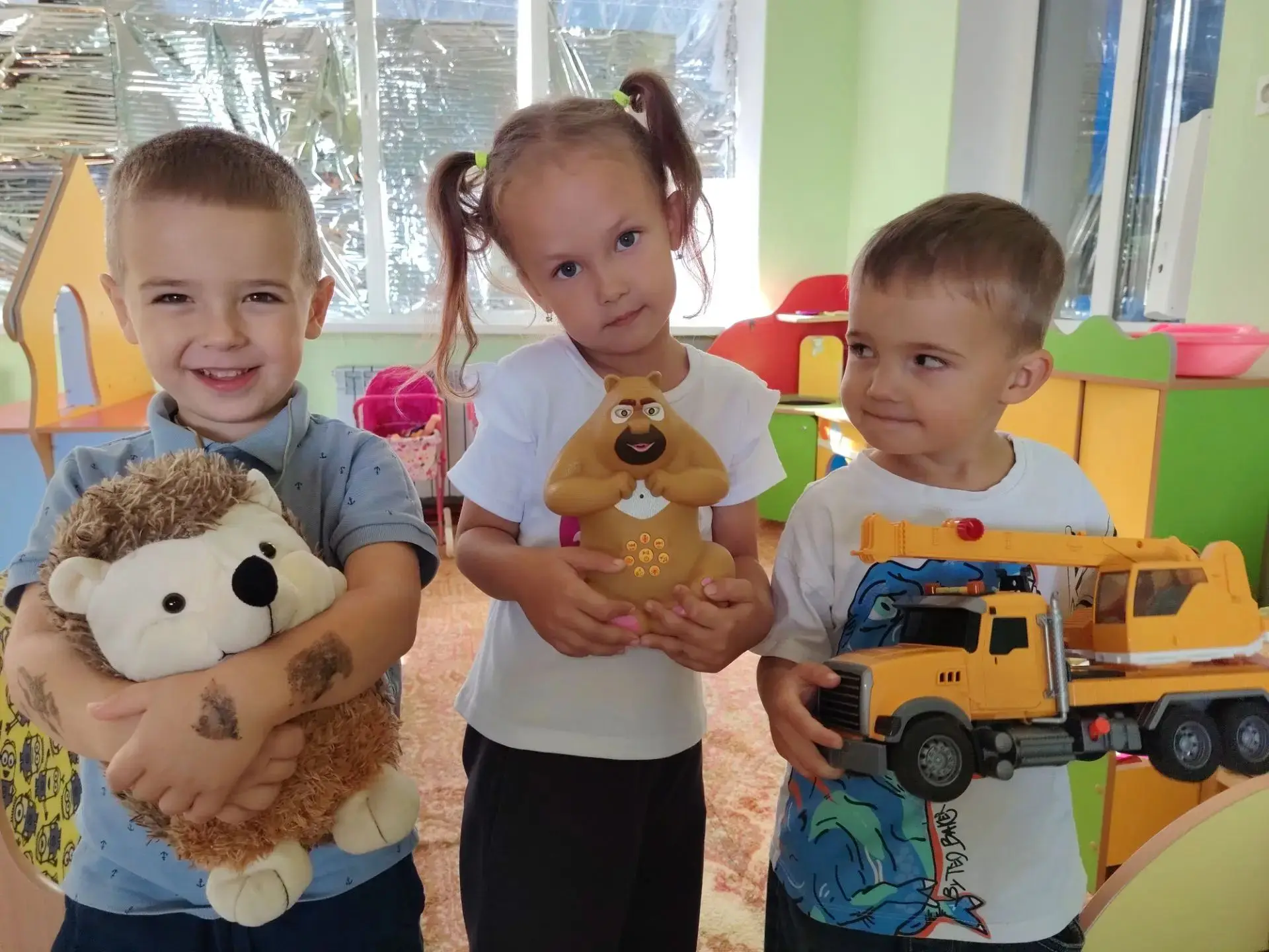 🏠«Моя любимая игрушка» — под таким названием прошел день в средней группе. Каждый ребё...